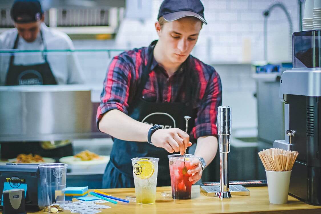 chômage technique de l entreprise peut-on bosser ailleurs