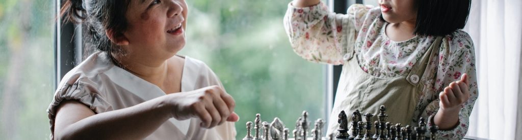 Quelles sont les aides CAF pour une nounou ?  MesAllocs.fr