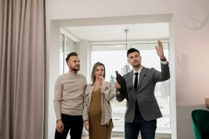 Reconversion professionnelle comment devenir agent immobilier