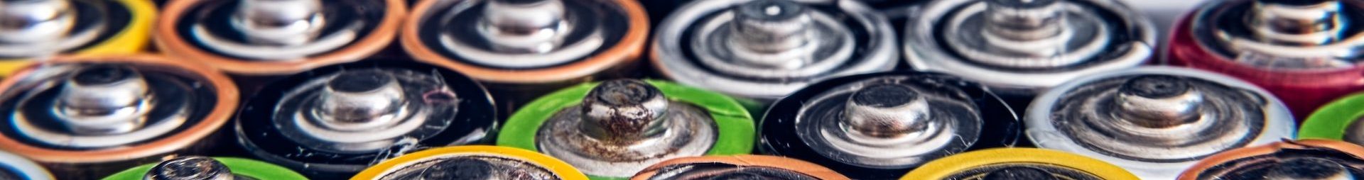 batteries panneaux solaire 300w